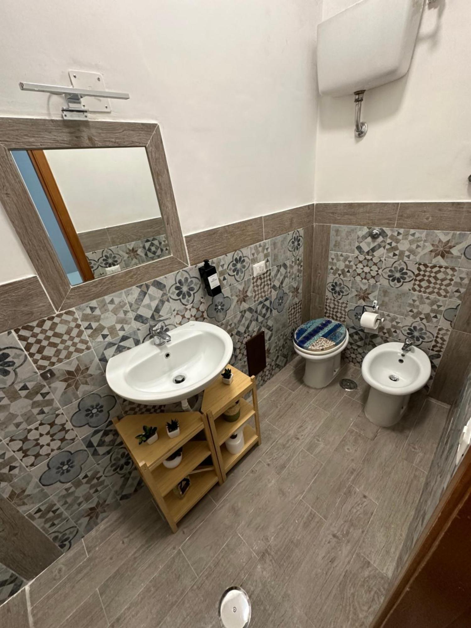 Maison Margot Pouzzoles Extérieur photo